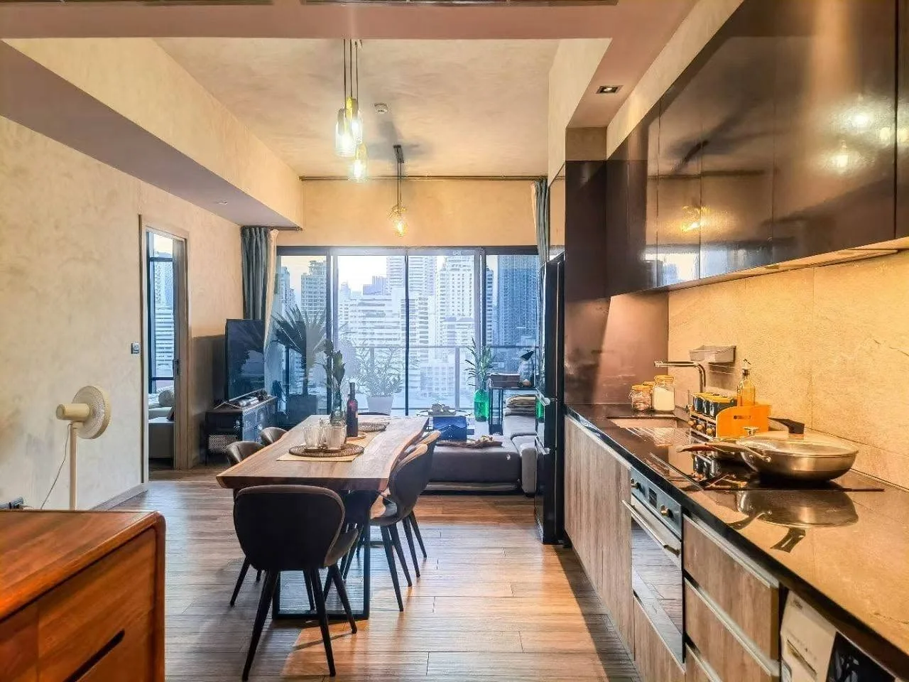 The Lofts Asoke | 2 Bedroom Condo for Rent & Sale