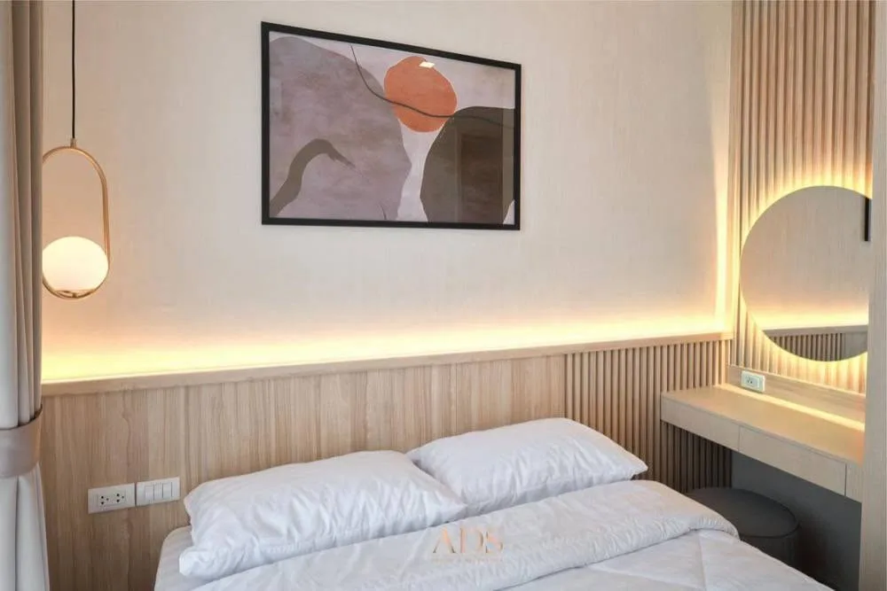 Noble State Sukhumvit 39 | 2 Bedroom Condo for Rent