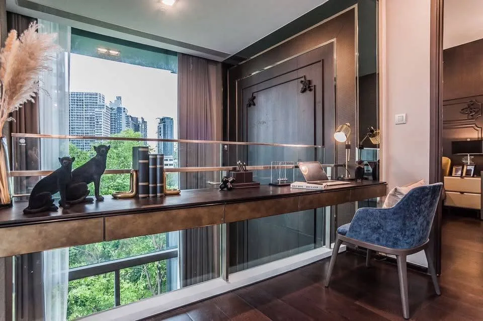 LAVIQ Sukhumvit 57 | 2 Bedroom Luxury Condo for Rent & Sale