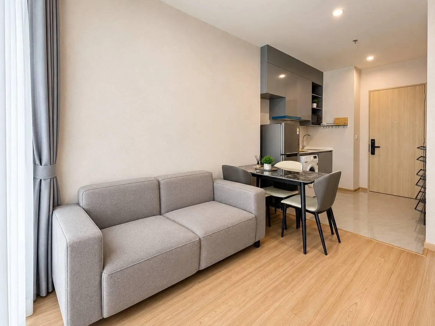 Skyrise Avenue Sukhumvit 64 | 2 Bedroom Condo for Rent