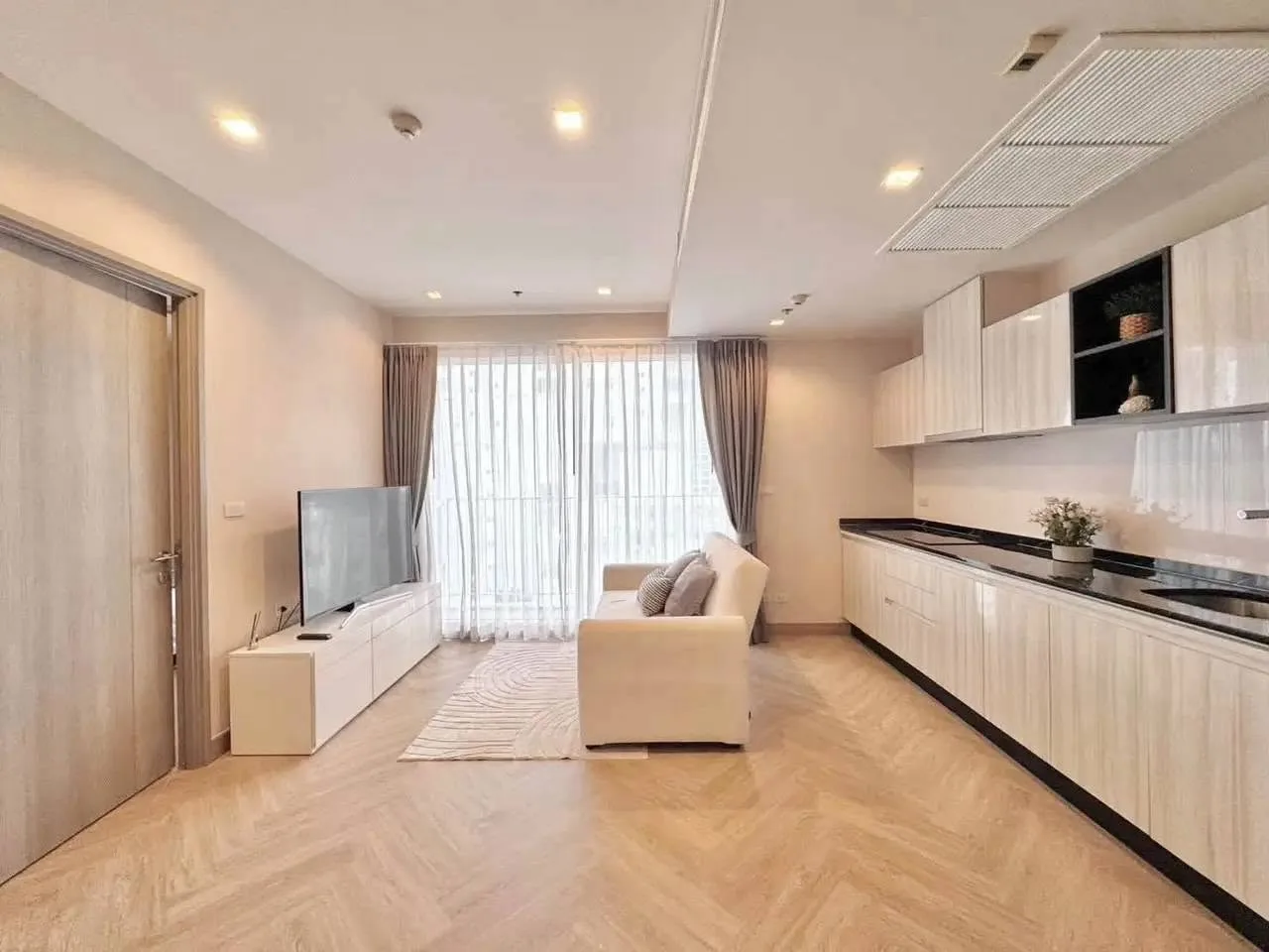 HQ Thong Lor | 1-Bedroom for Rent & Sale