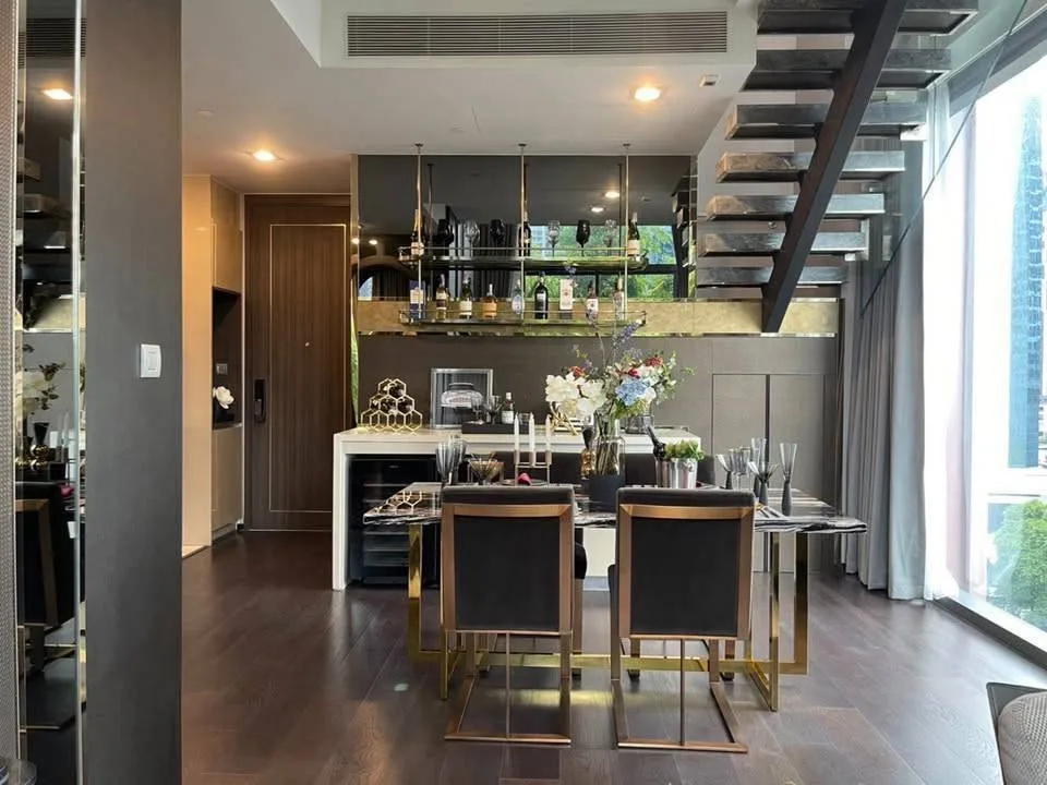 LAVIQ Sukhumvit 57 | 2 Bedroom Luxury Condo for Rent & Sale