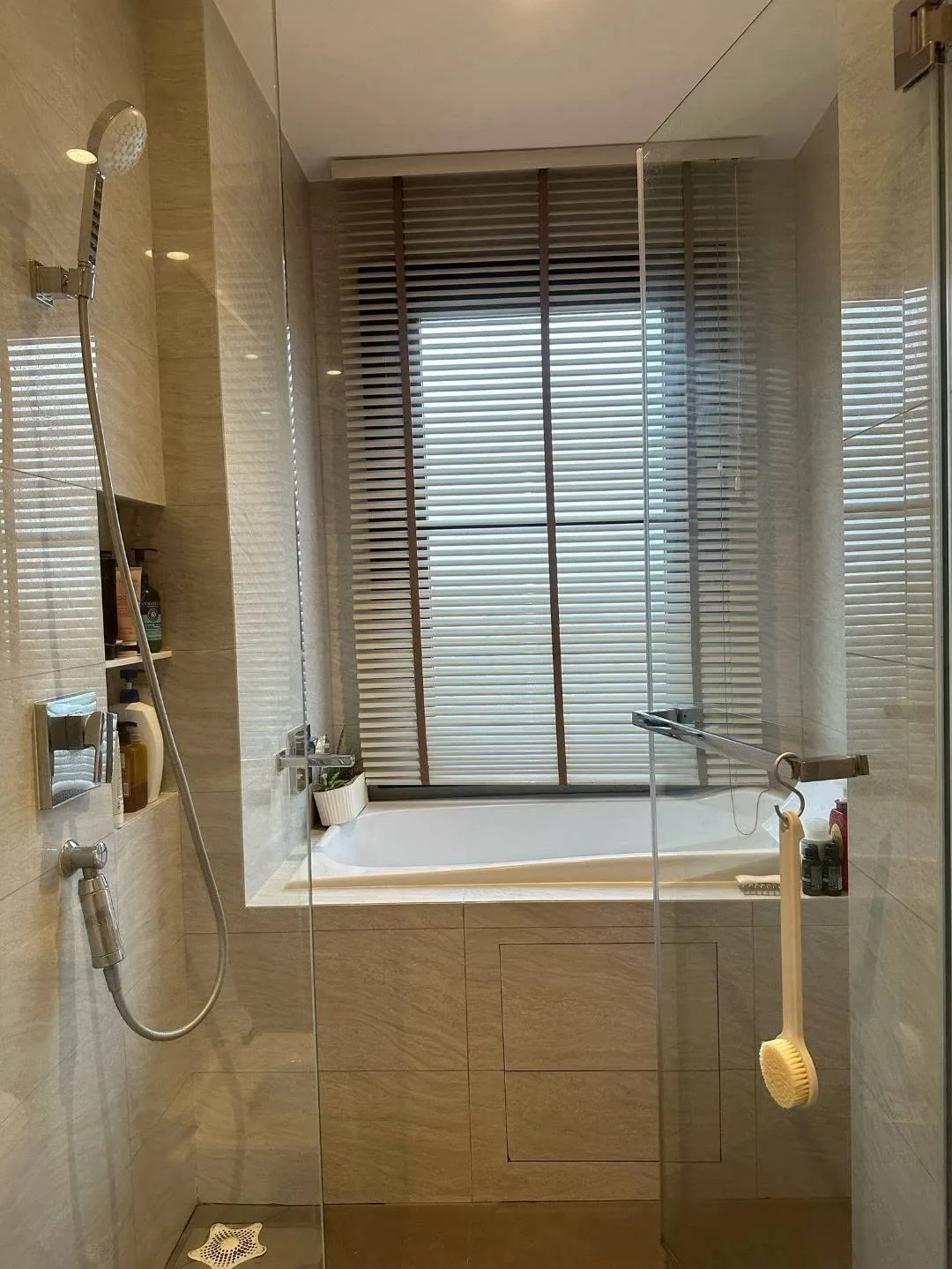 Maru Ekkamai 2 | Pet-Friendly 2-Bedroom for Rent