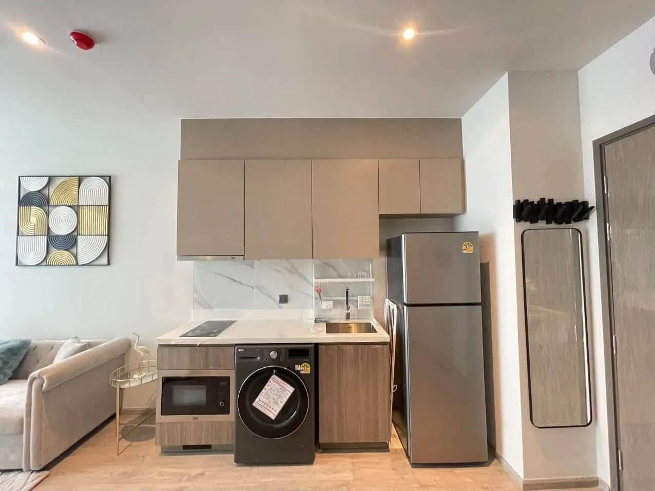 ( AGENT WELCOME )🤝 Condo For Rent：Rhythm Ekkamai Estate