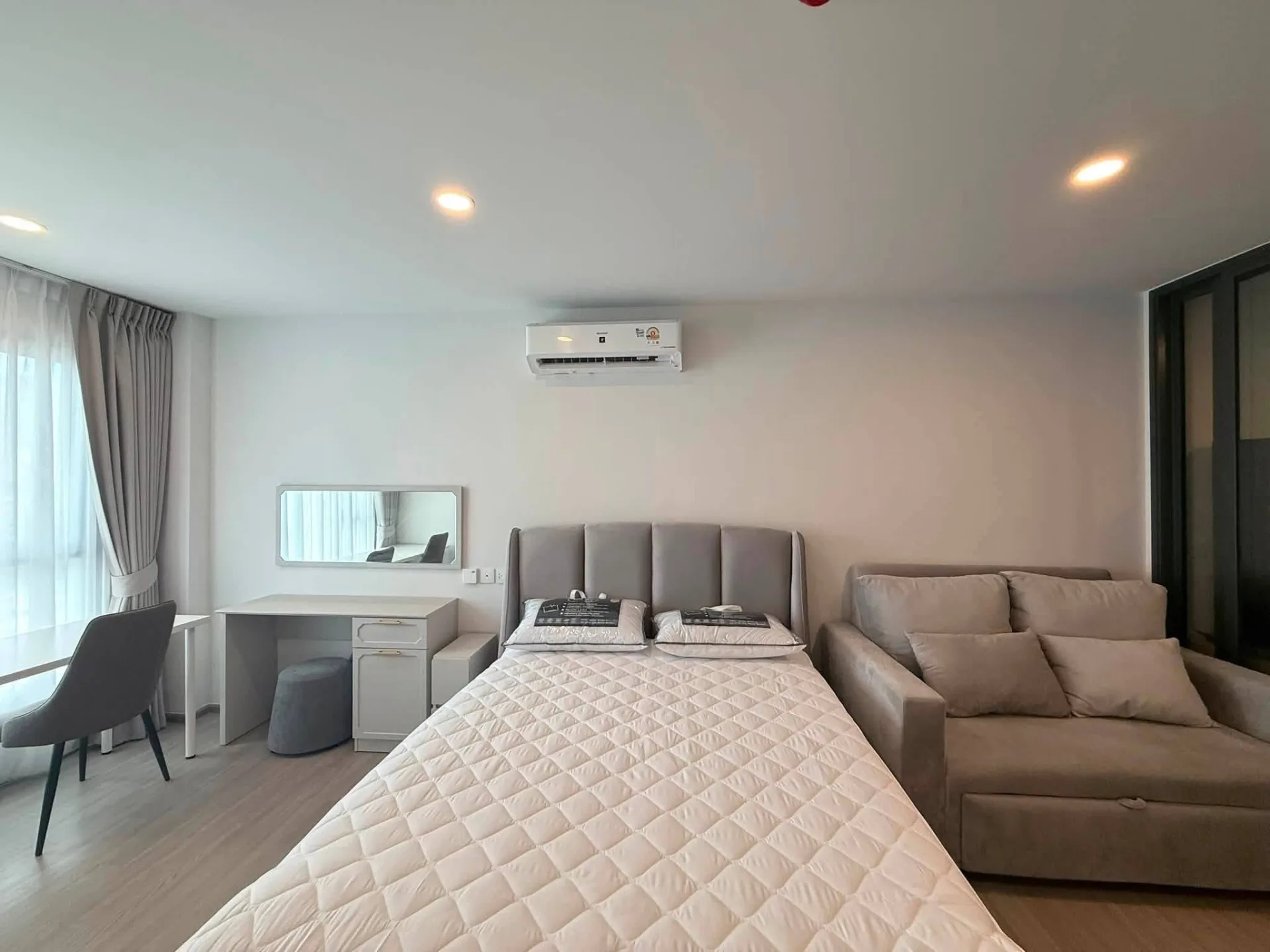 🏡 Room for Rent – Aspire Sukhumvit Rama 4