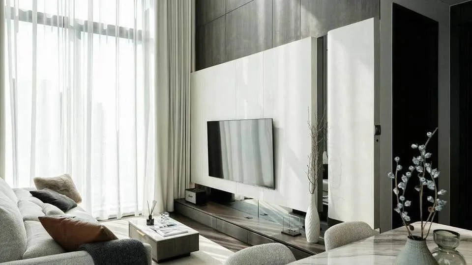 LAVIQ Sukhumvit 57 | 2 Bedroom Luxury Condo for Rent & Sale