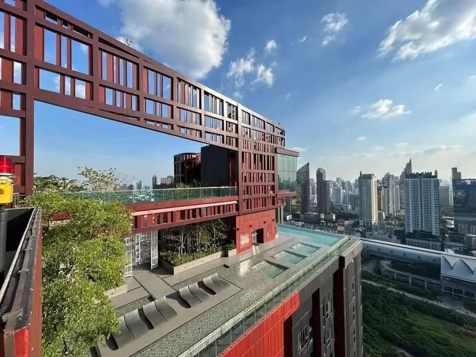 Life Asoke Hype | 1 Bedroom for Rent