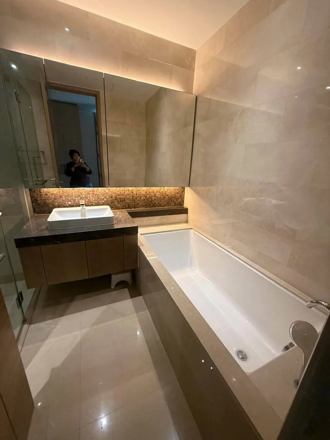 Magnolias Ratchadamri Boulevard | Luxury 2-Bedroom for Rent