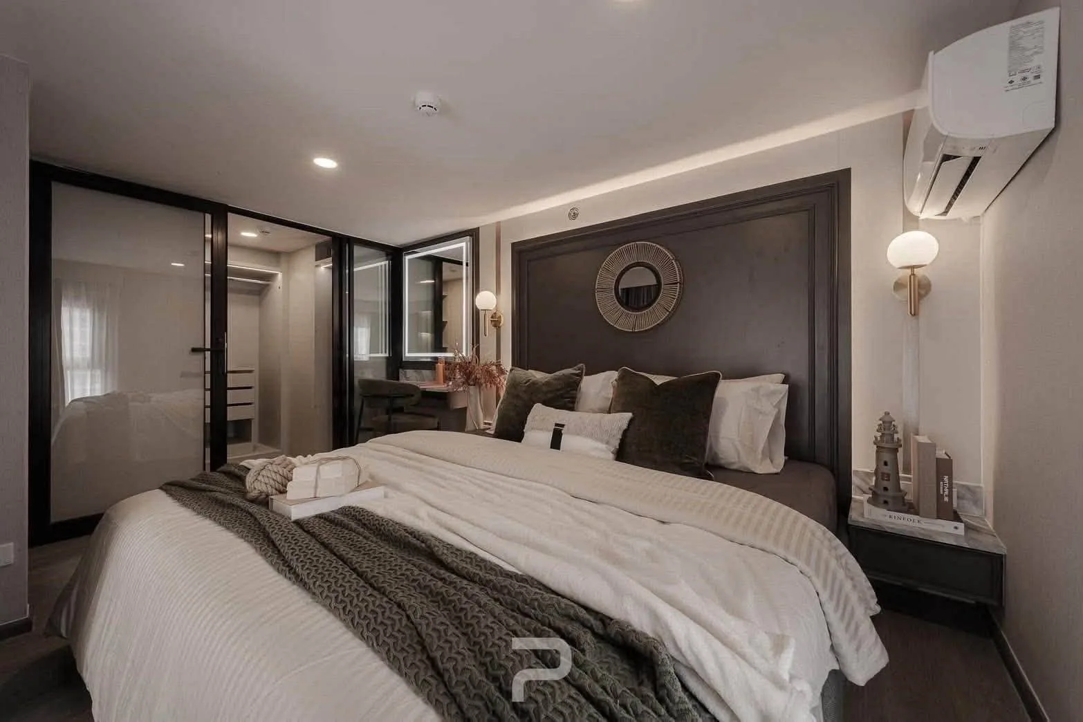 SOHO Bangkok Ratchada | 2-Bedroom for Rent