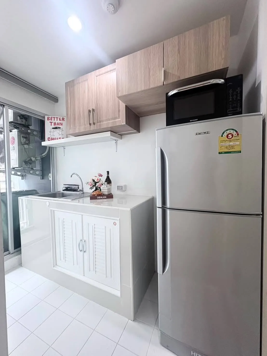 Condo for rent, beautiful room, in the heart of Huai Khwang